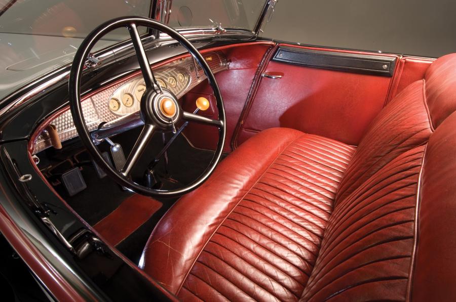  Chrysler CL Imperial Sport Phaeton by LeBaron 1933 года  (фото 5 из 8)